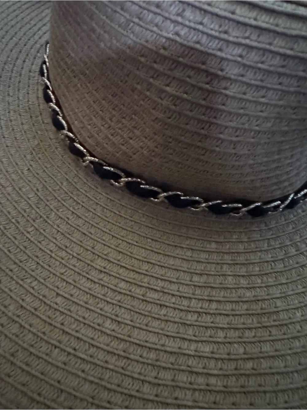 ✨☀️Furtalk Women’s Classic Black Gold Accent Woven Wide Brim Beach Hat